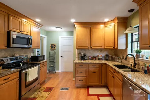 2550 Elma Dr, Mobile, AL 36693 photo 9