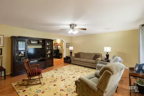 2550 Elma Dr, Mobile, AL 36693 photo 5