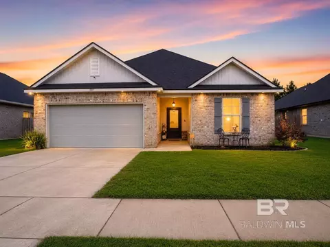 1097 Stella Rd, Foley, AL 36535