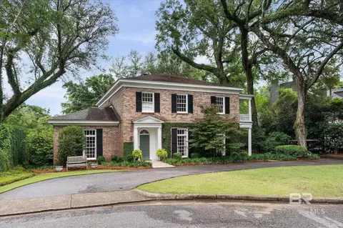 Exterior - 3908 Yester Pl, Mobile, AL 36608 photo 3 of 11