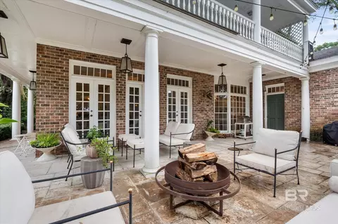 Exterior - 3908 Yester Pl, Mobile, AL 36608 photo 8 of 11
