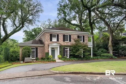 Exterior - 3908 Yester Pl, Mobile, AL 36608 photo 3 of 10