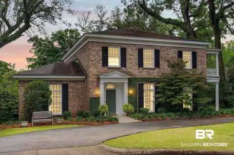 Exterior - 3908 Yester Pl, Mobile, AL 36608 photo 4 of 10