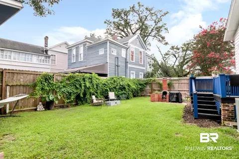 Exterior - 202 Roper St, Mobile, AL 36604 photo 8 of 13