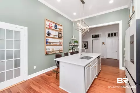 Kitchen - 202 Roper St, Mobile, AL 36604 photo 7 of 12