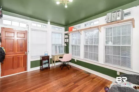 Entry Way - 202 Roper St, Mobile, AL 36604 photo 4 of 5