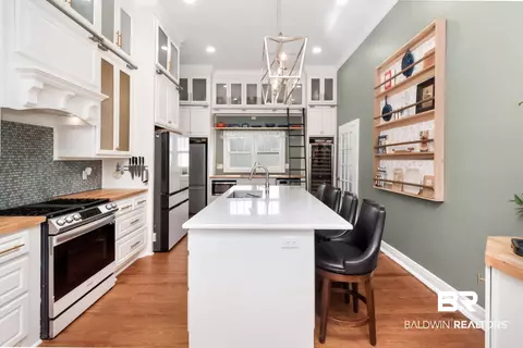 Kitchen - 202 Roper St, Mobile, AL 36604 photo 4 of 12