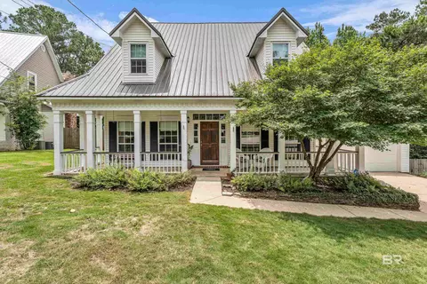 133 Marikesh Dr, Daphne, AL 36526