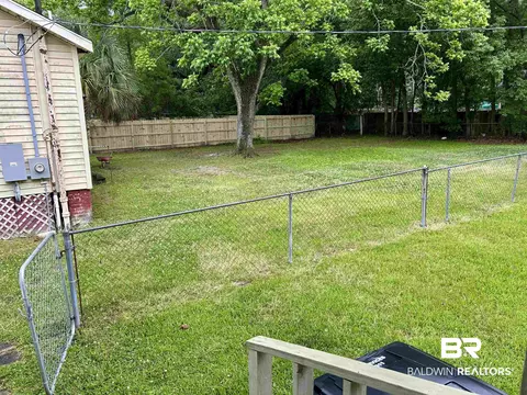 302 Stocking St, Mobile, AL 36604 photo 6