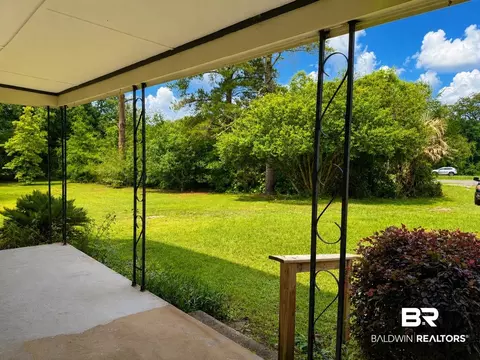 Exterior - 3301 N Century Blvd, Mcdavid, FL 32568 photo 4 of 8
