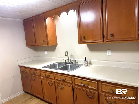 Kitchen - 3301 N Century Blvd, Mcdavid, FL 32568 photo 3 of 3