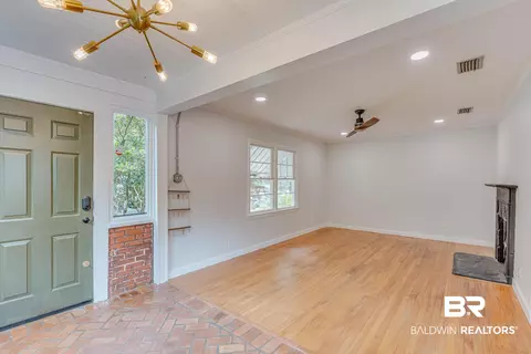 167 Seminole St, Mobile, AL 36606 photo 9