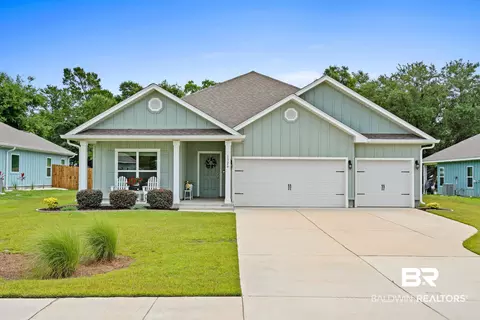 1326 Holland St, Gulf Shores, AL 36542