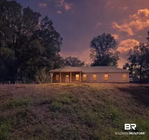 27217 Parker Ln, Daphne, AL 36526