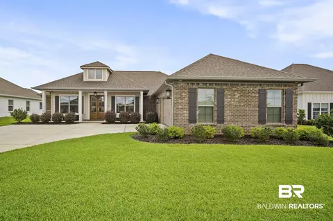 10921 Secretariat Blvd, Daphne, AL 36526