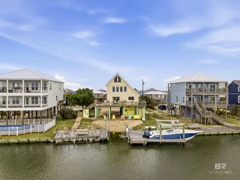 2206 Cadillac Ave, Dauphin Island, AL 36528