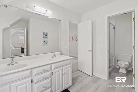 Bath - 12171 Marguerite Dr, Coden, AL 36523 photo 2 of 2