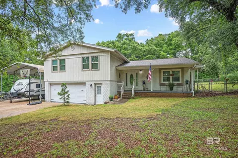 33129 Antietam Rd, Lillian, AL 36549
