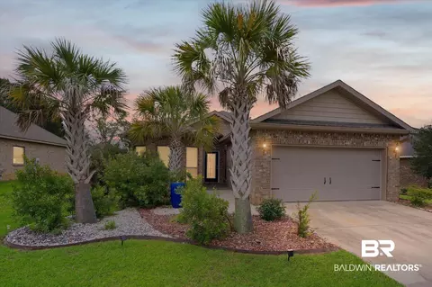 4248 Ladybank St, Gulf Shores, AL 36542