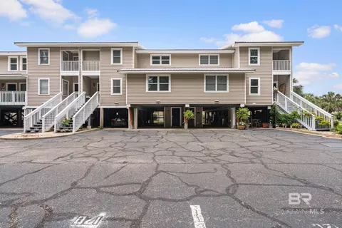 6 Yacht Club Dr #120, Daphne, AL 36526