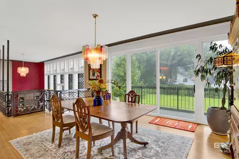 Dining - 809 Bernard Cir, Mobile, AL 36693 photo 2 of 4