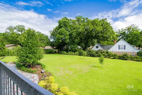 Exterior - 809 Bernard Cir, Mobile, AL 36693 photo 36 of 37