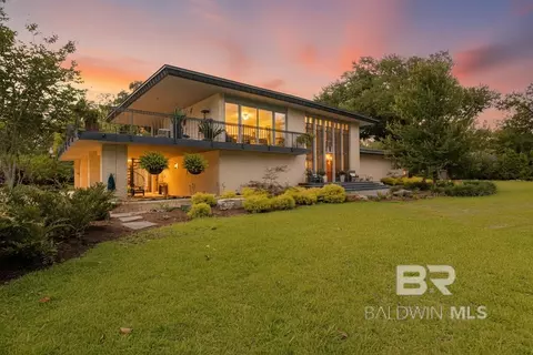 Exterior - 809 Bernard Cir, Mobile, AL 36693 photo 29 of 37
