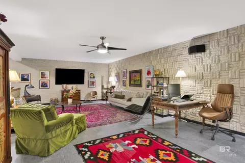 Living - 809 Bernard Cir, Mobile, AL 36693 photo 2 of 6