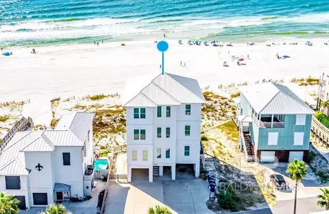 24638 Cross Ln, Orange Beach, AL 36561