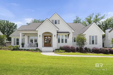 21702 Pillars St, Fairhope, AL 36532