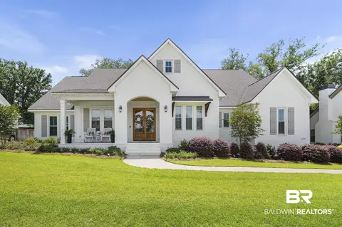 21702 Pillars St, Fairhope, AL 36532
