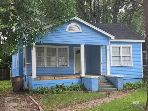 70 Glenwood St, Mobile, AL 36606