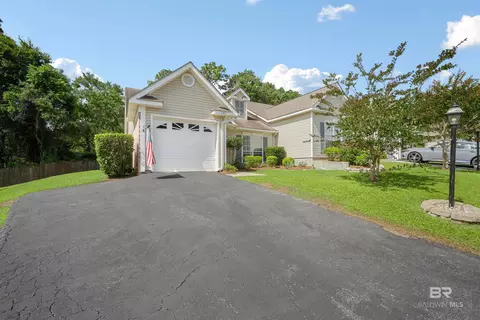7271 S Spring Lake Dr, Mobile, AL 36695