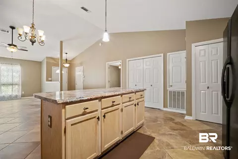 7271 S Spring Lake Dr, Mobile, AL 36695 photo 10
