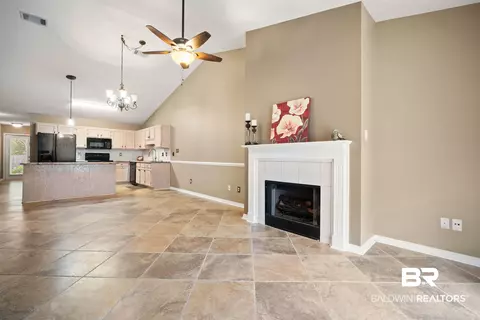 7271 S Spring Lake Dr, Mobile, AL 36695 photo 6