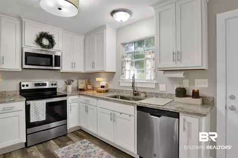253 Maplewood Loop, Daphne, AL 36526 photo 9