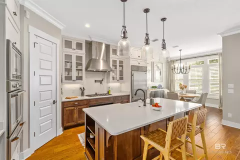 Kitchen - 536 Artesian Spring Dr, Fairhope, AL 36532 photo 2 of 2