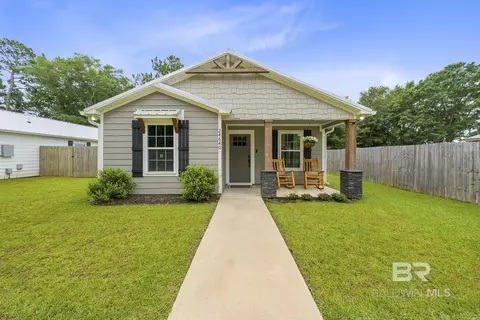24640 Olive St, Elberta, AL 36530