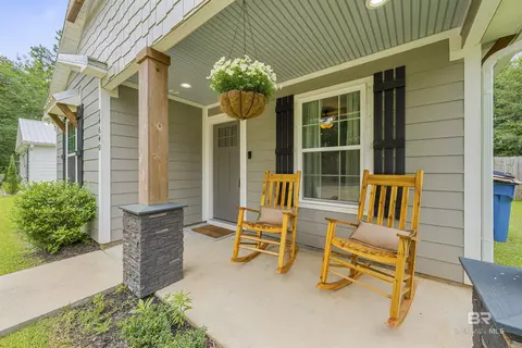 Exterior - 24640 Olive St, Elberta, AL 36530 photo 2 of 7