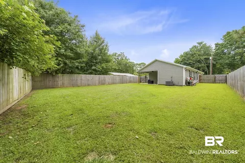 Exterior - 24640 Olive St, Elberta, AL 36530 photo 6 of 7