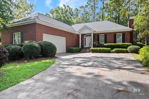 751 Bear Creek Cv, Gulf Shores, AL 36542