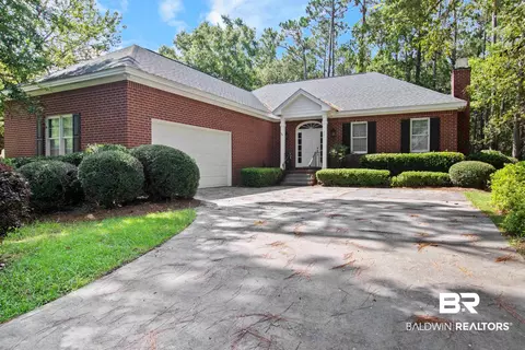 751 Bear Creek Cv, Gulf Shores, AL 36542