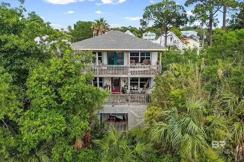 5715 Bayou St John Ave, Orange Beach, AL 36561
