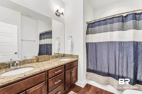Bath - 1319 W Selby Phillips Dr, Mobile, AL 36695 photo 8 of 8