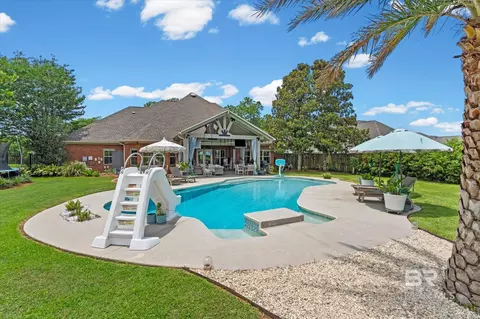 Exterior - 24908 Bosbyshell Ave, Daphne, AL 36526 photo 5 of 10