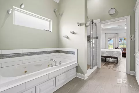 Bath - 24908 Bosbyshell Ave, Daphne, AL 36526 photo 1 of 3