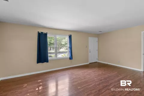 Living - 5604 Judson Dr, Mobile, AL 36608 photo 8 of 9