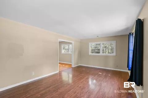 Living - 5604 Judson Dr, Mobile, AL 36608 photo 7 of 9