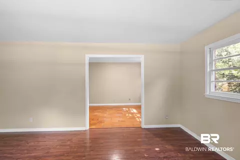 Living - 5604 Judson Dr, Mobile, AL 36608 photo 5 of 9
