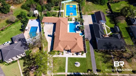 View/Area - 1255 Spring Valley Dr, Mobile, AL 36693 photo 4 of 6